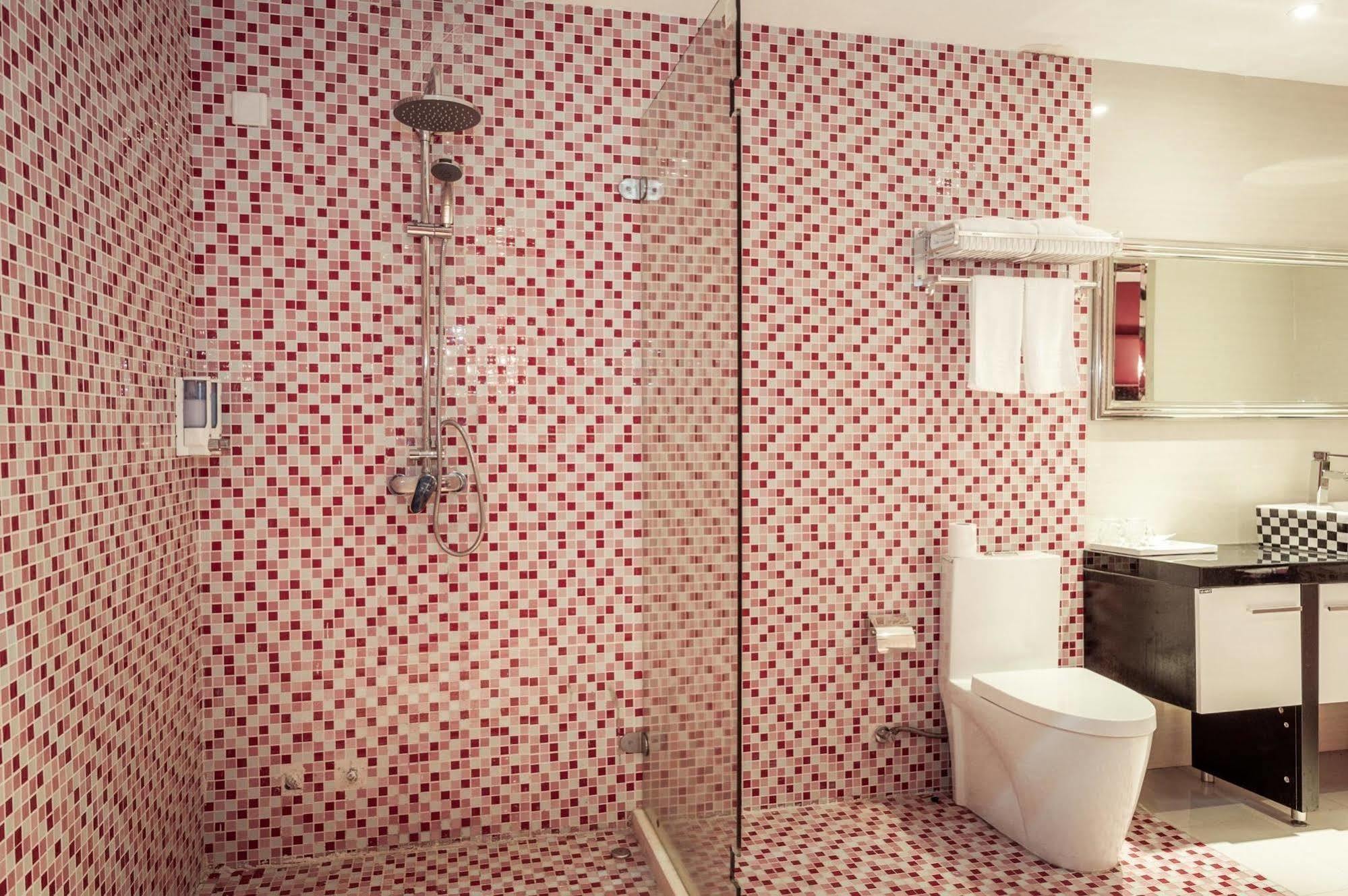 Deqing Milan Fashion Hotel מראה חיצוני תמונה