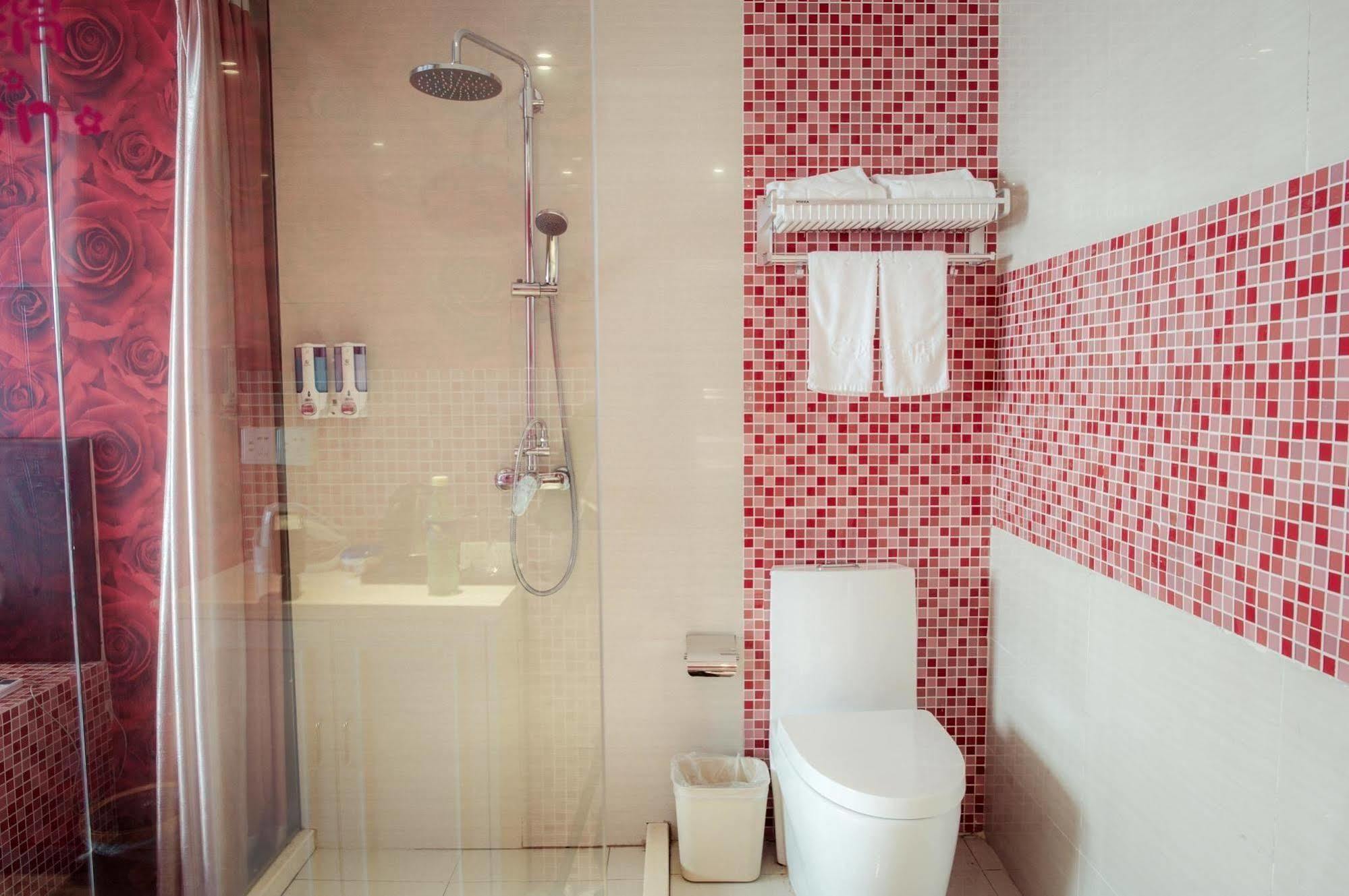 Deqing Milan Fashion Hotel מראה חיצוני תמונה