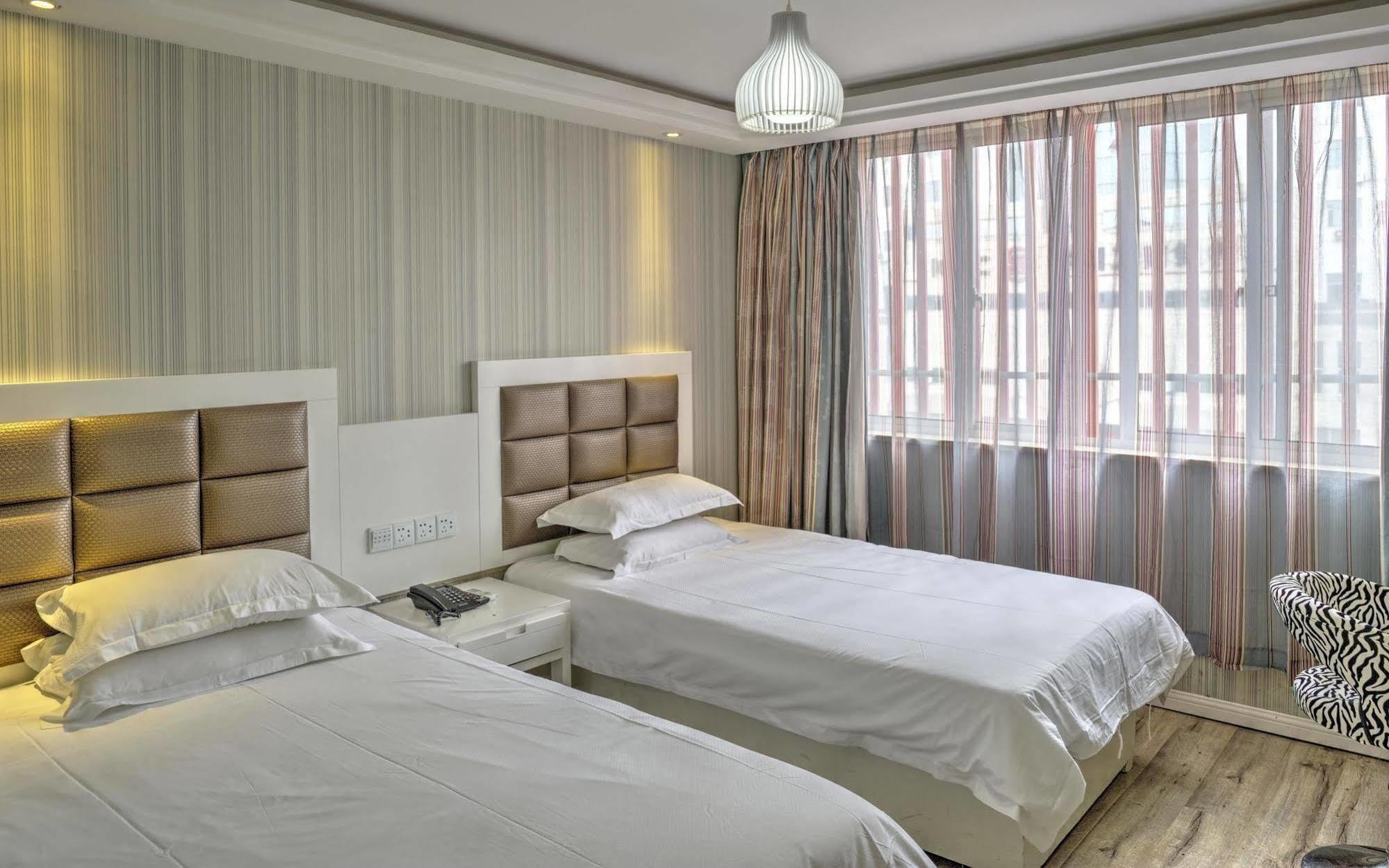 Deqing Milan Fashion Hotel מראה חיצוני תמונה